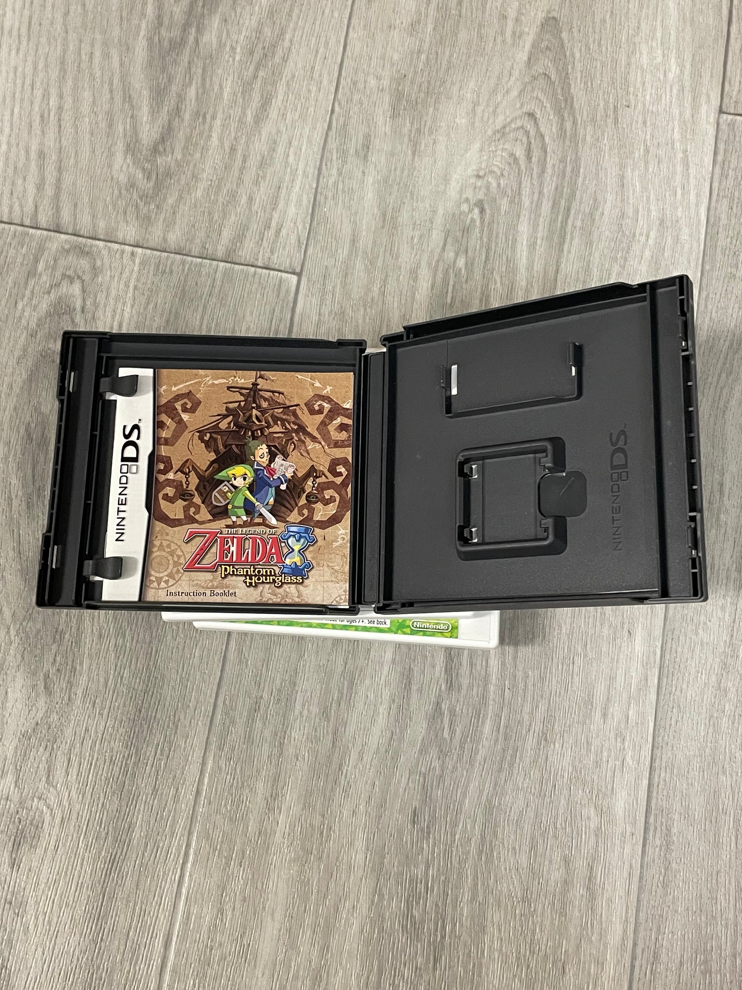 Nintendo 3ds Midnight Purple In Great Condition USA Complete In Box CIB USA