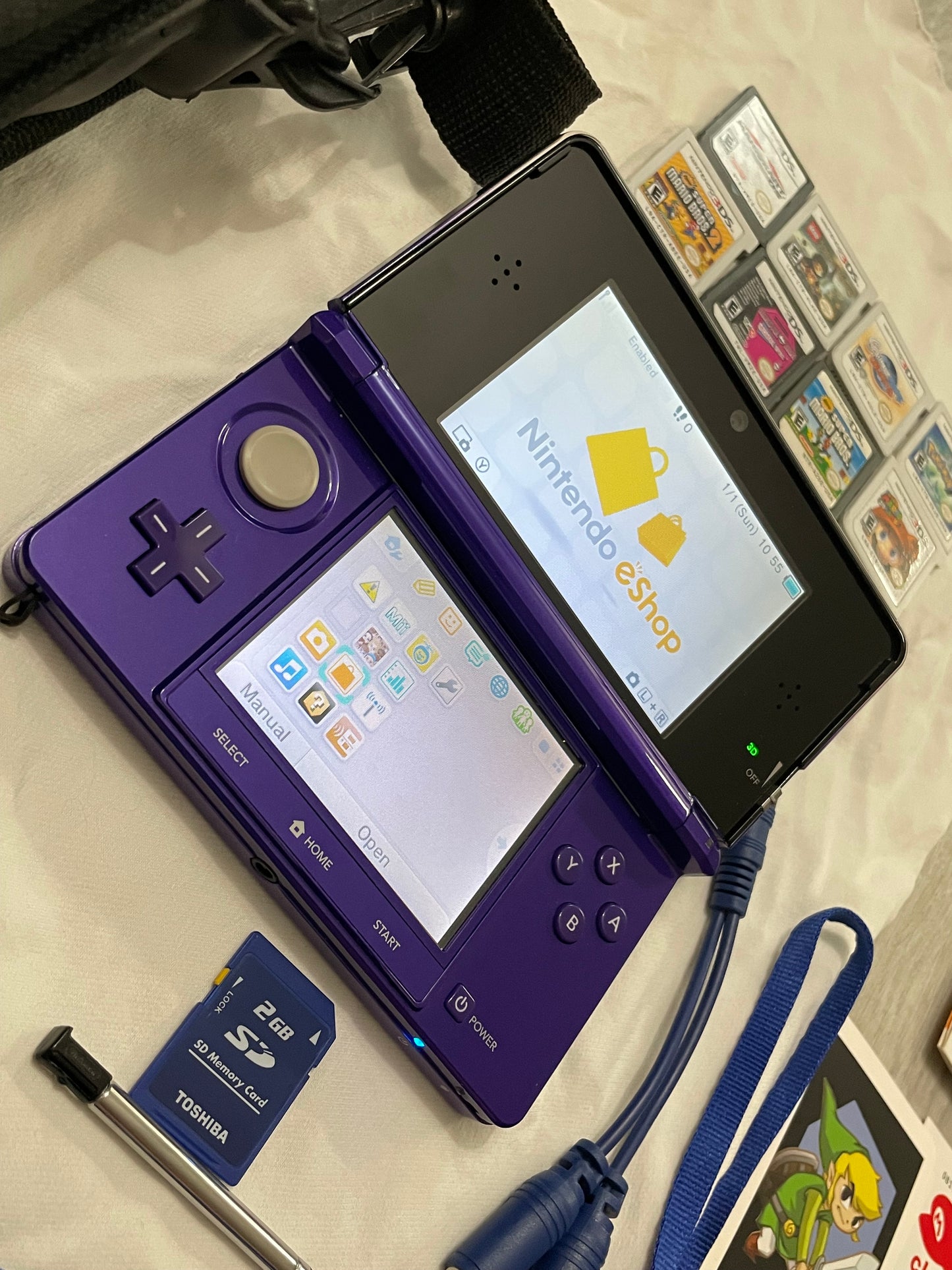 Nintendo 3DS Midnight Purple Handheld Console With 8 Games