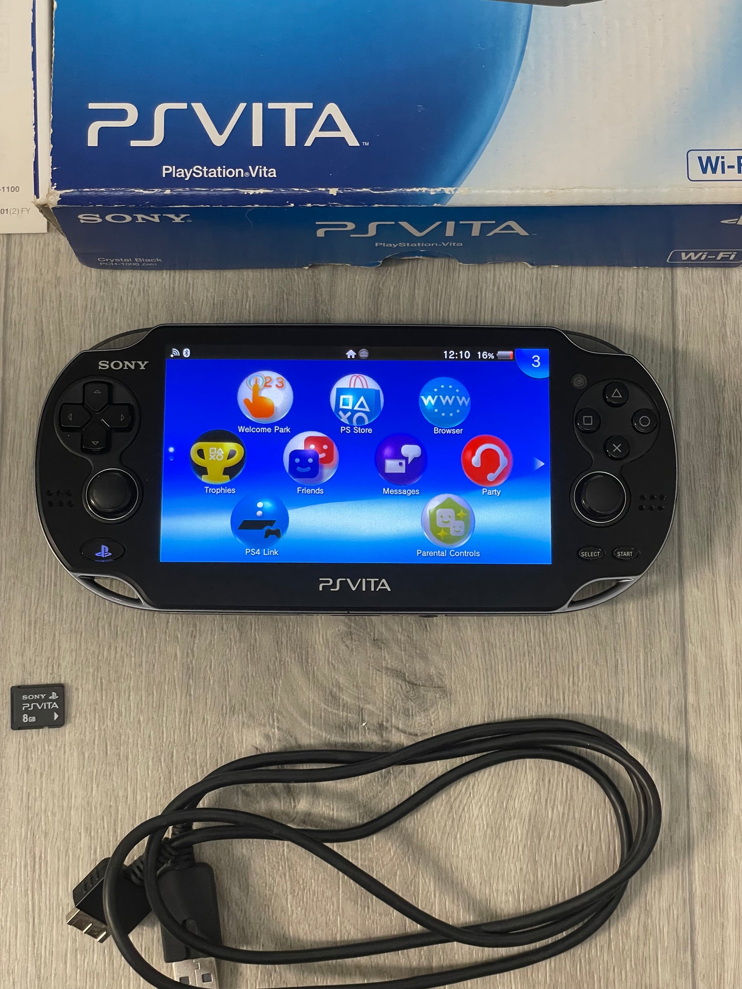 PS Vita 1000 Complete in Box