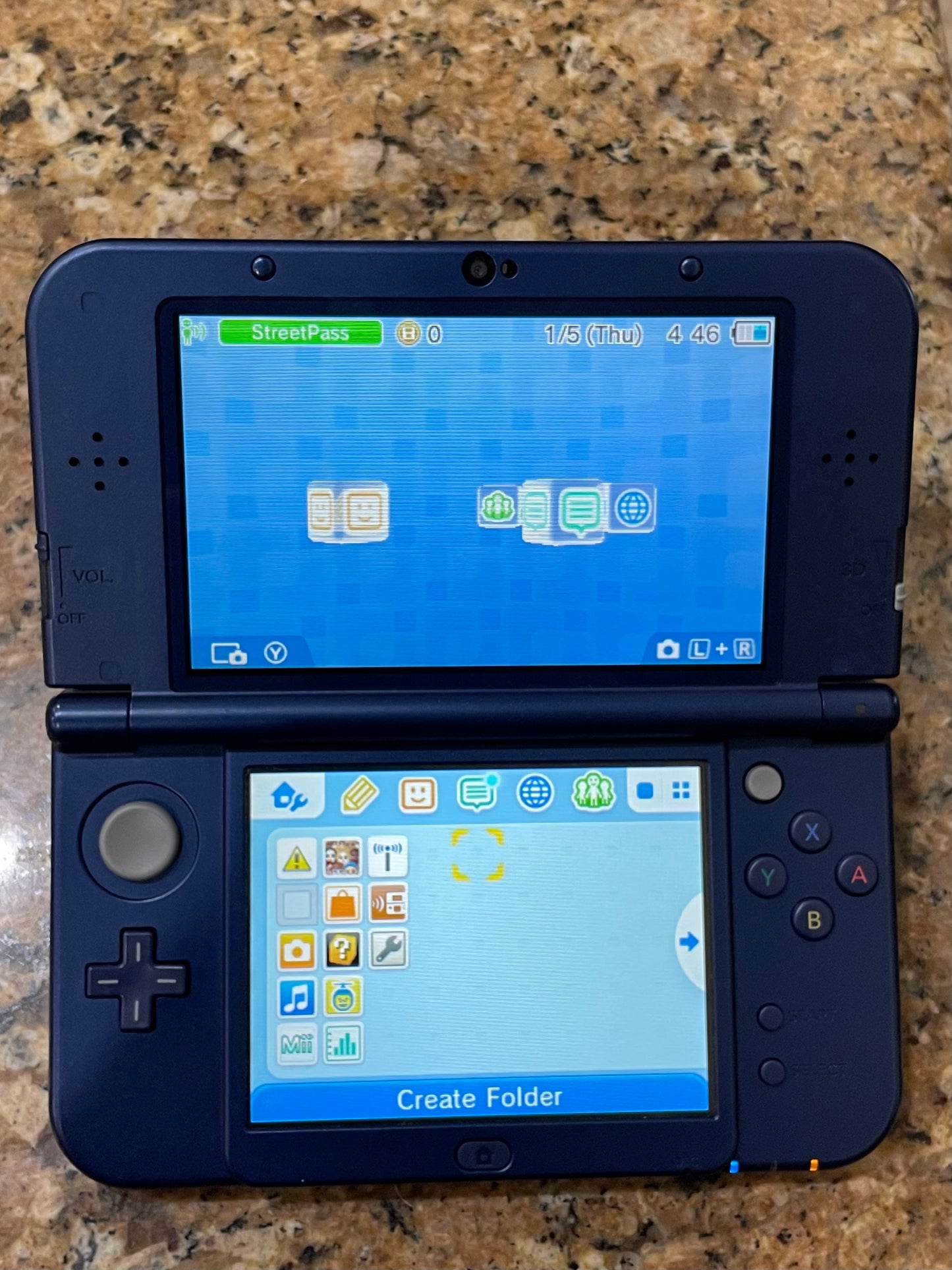 New Nintendo 3DS XL Galaxy Edition Free + Fast shipping
