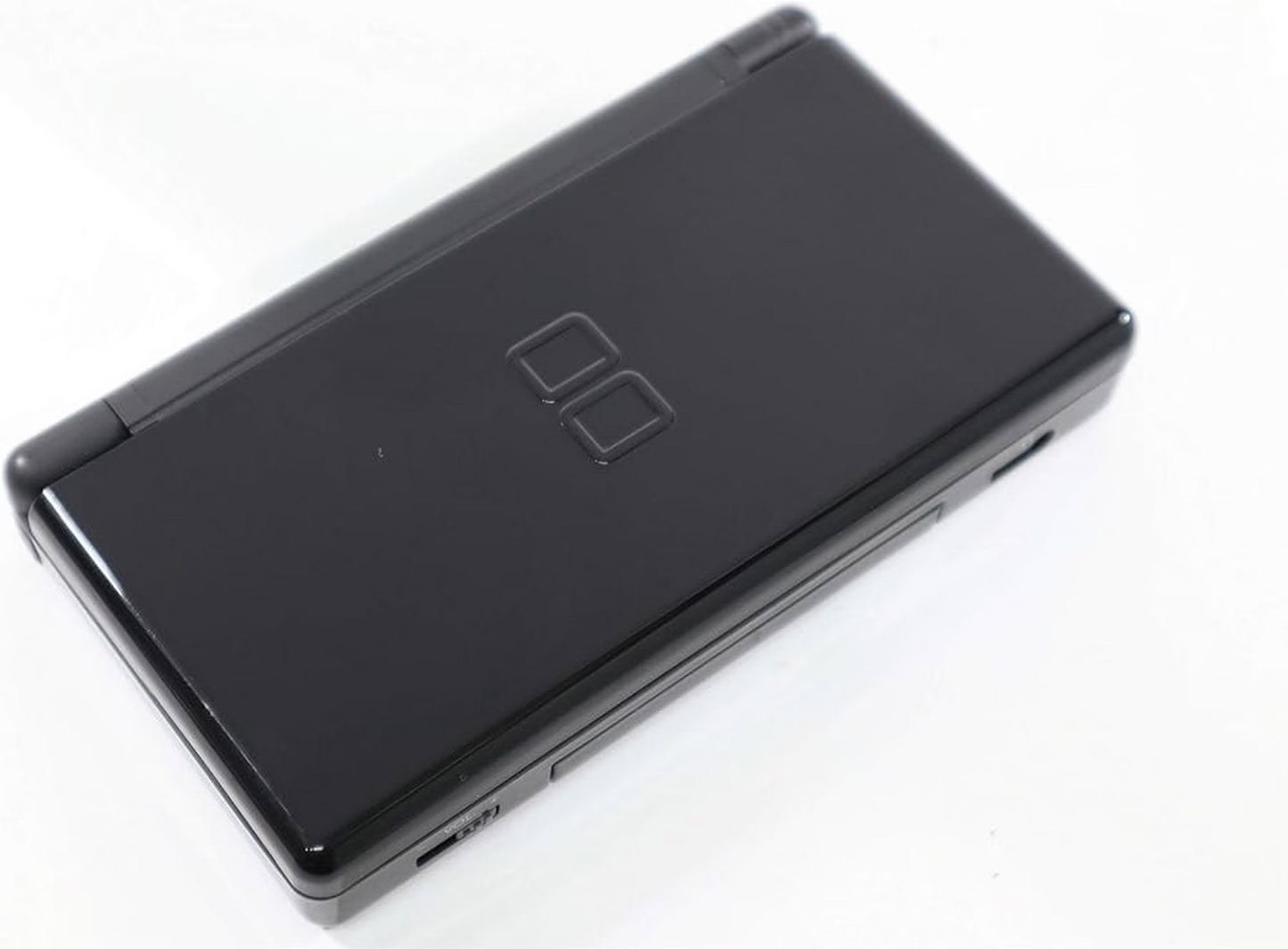 Nintendo DS Lite + Charger + Stylus