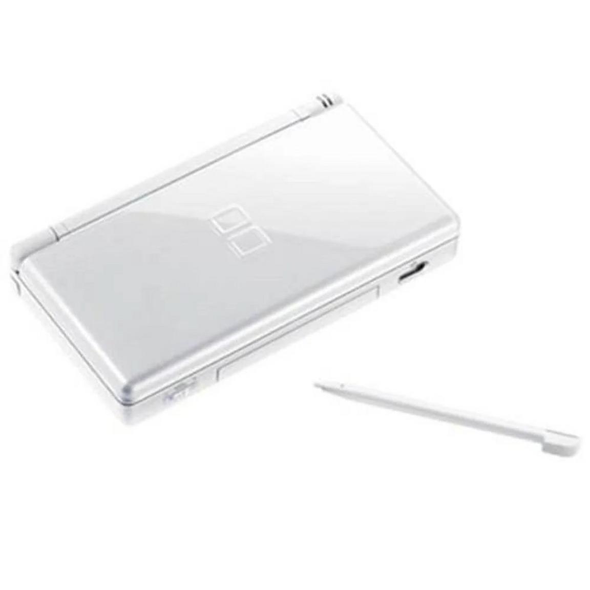 Nintendo DS Lite + Charger + Stylus