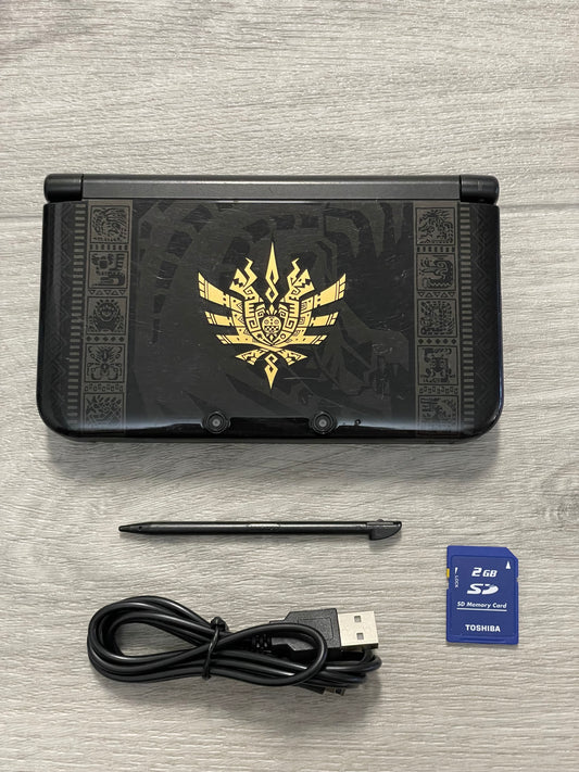 New Nintendo 3DS XL Monster Hunter 4 Edition Console Charger USA SELLER